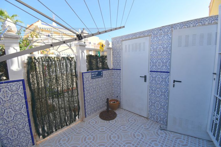 Image No.23-3 Bed Townhouse for sale