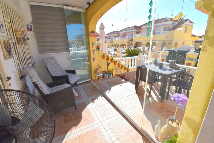 Image No.24-3 Bed Townhouse for sale