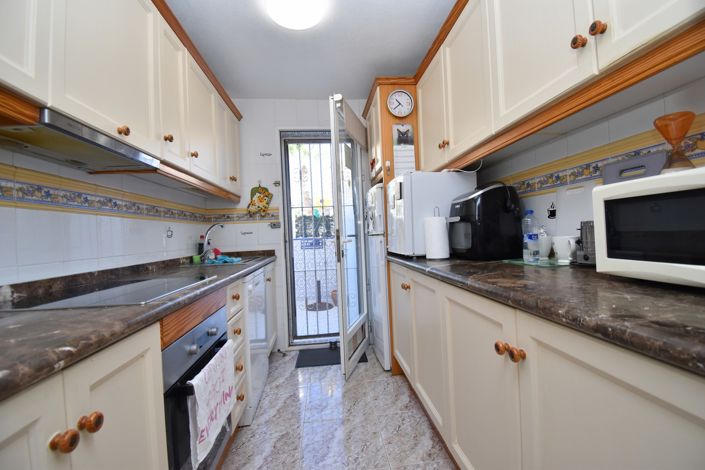 Image No.4-3 Bed Townhouse for sale