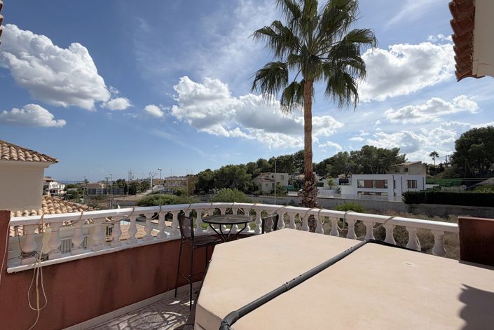 Image No.14-3 Bed Villa for sale