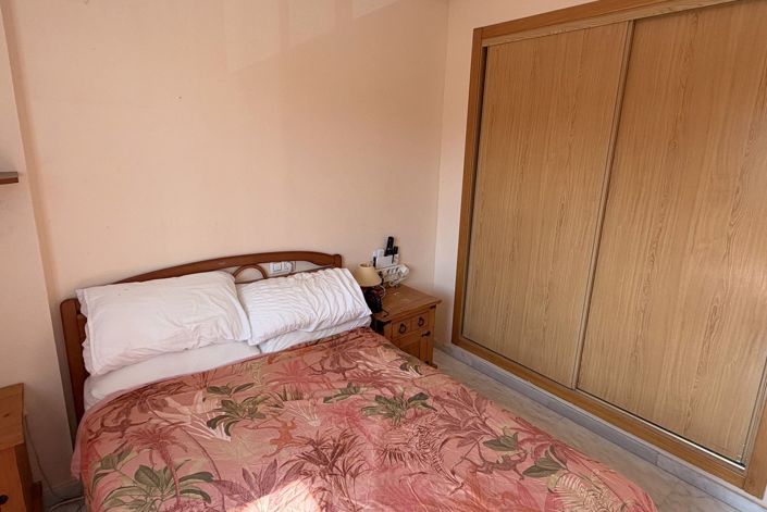 Image No.17-3 Bed Villa for sale