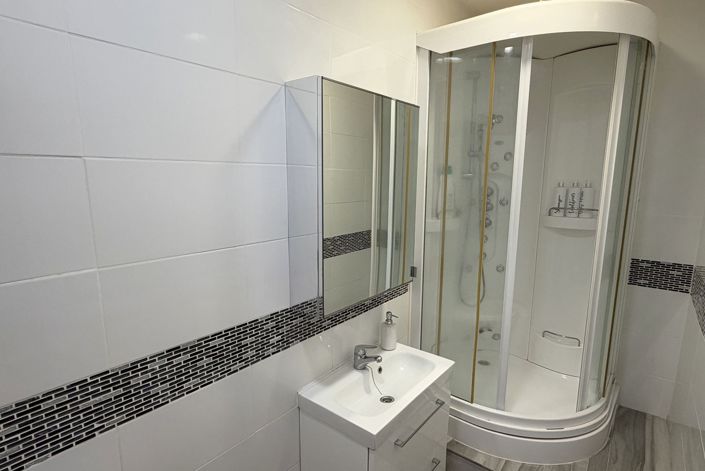 Image No.30-3 Bed Villa for sale