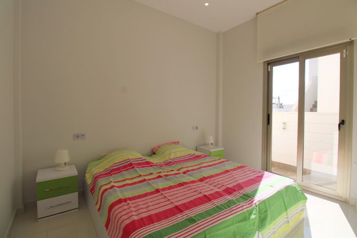 Image No.22-3 Bed Villa for sale