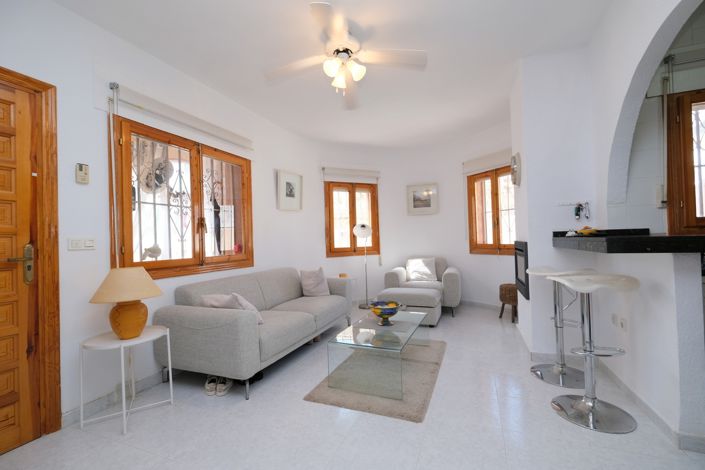 Image No.6-2 Bed Villa for sale