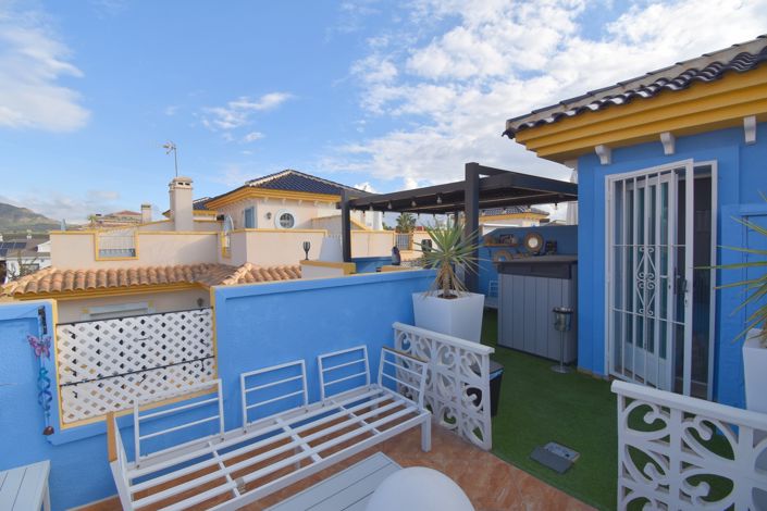 Image No.23-3 Bed Townhouse for sale