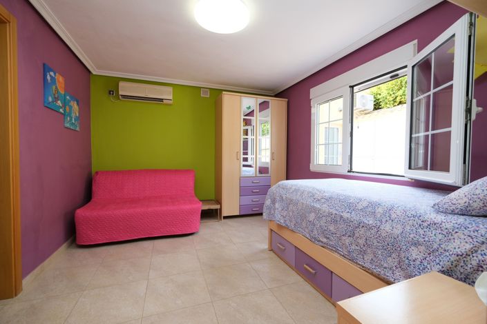 Image No.17-3 Bed Villa for sale
