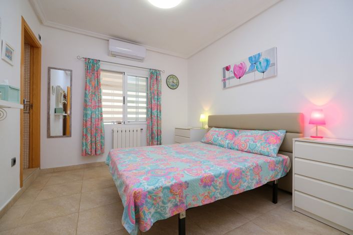 Image No.21-3 Bed Villa for sale