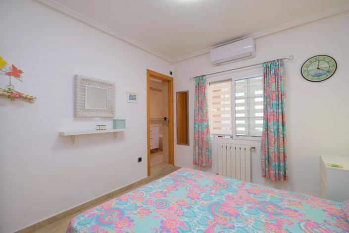 Image No.22-3 Bed Villa for sale