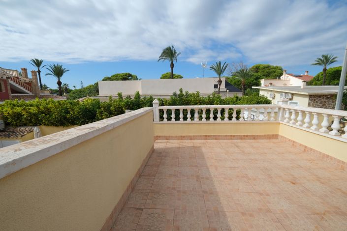 Image No.31-3 Bed Villa for sale