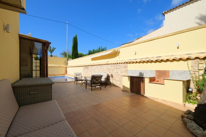 Image No.35-3 Bed Villa for sale
