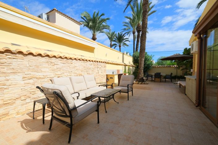 Image No.38-3 Bed Villa for sale