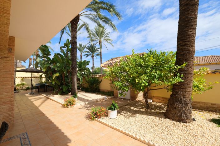 Image No.41-3 Bed Villa for sale