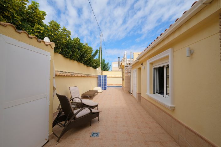 Image No.47-3 Bed Villa for sale