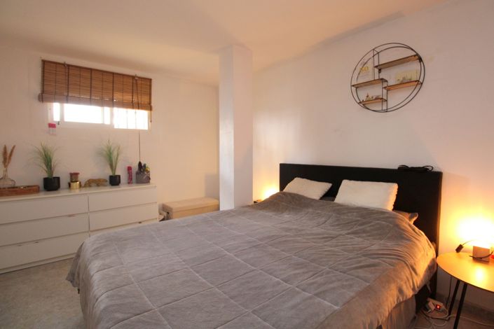 Image No.29-3 Bed Villa for sale