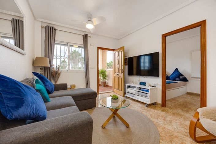 Image No.7-2 Bed Property for sale