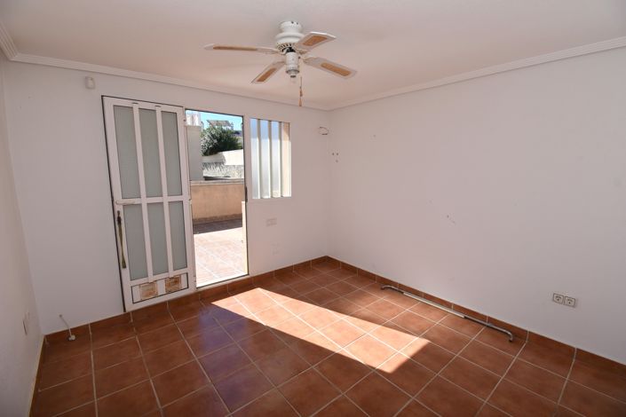 Image No.24-3 Bed Villa for sale