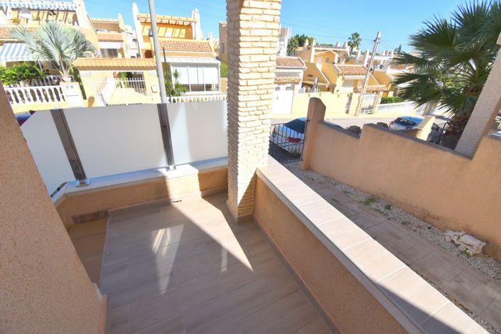 Image No.25-3 Bed Villa for sale