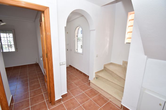 Image No.5-3 Bed Villa for sale