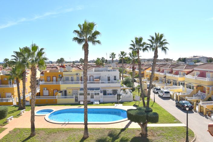 Image No.18-2 Bed Property for sale