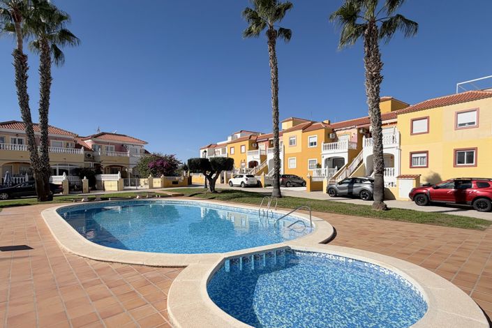 Image No.21-2 Bed Property for sale