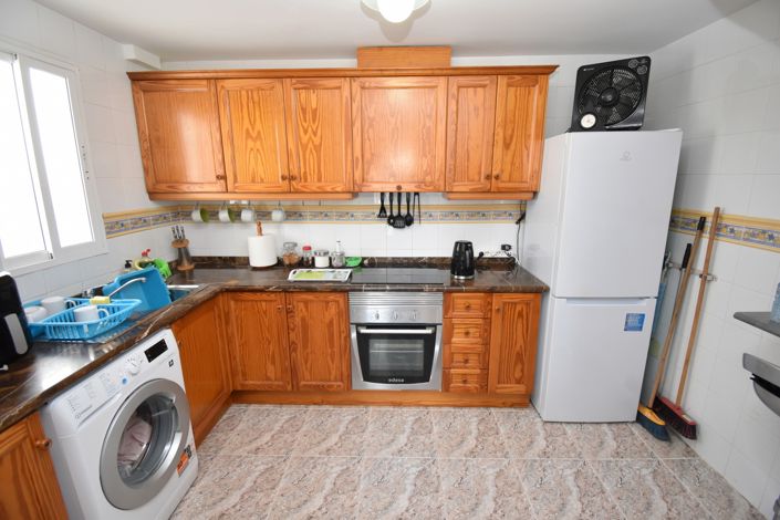 Image No.5-2 Bed Property for sale
