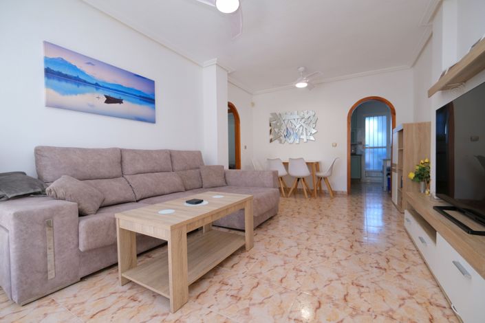 Image No.4-Propriété de 2 chambres à vendre