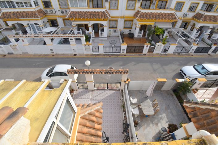 Image No.25-Casa adosada con 3 dormitorios en venta