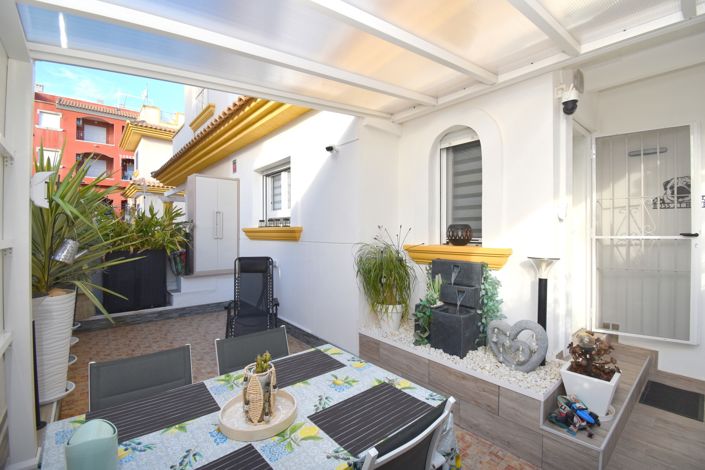Image No.27-2 Bed Townhouse for sale