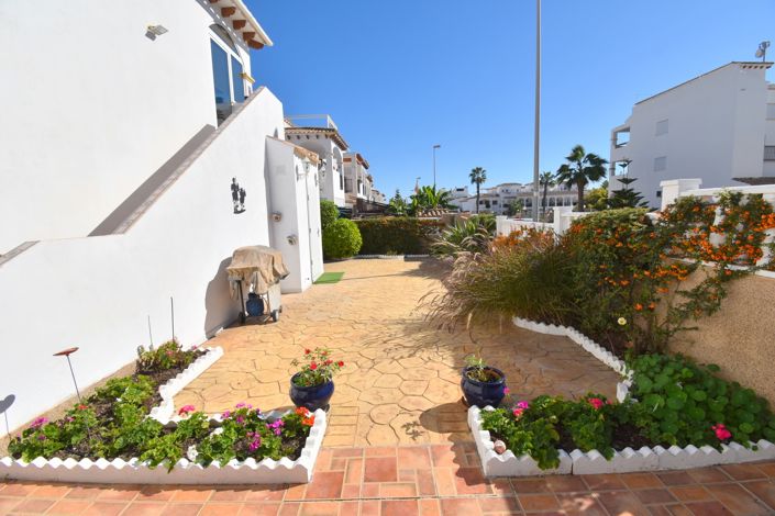 Image No.2-2 Bed Property for sale