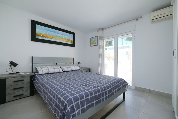 Image No.16-3 Bed Villa for sale