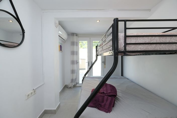 Image No.17-3 Bed Villa for sale