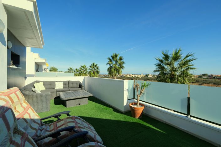 Image No.20-3 Bed Villa for sale