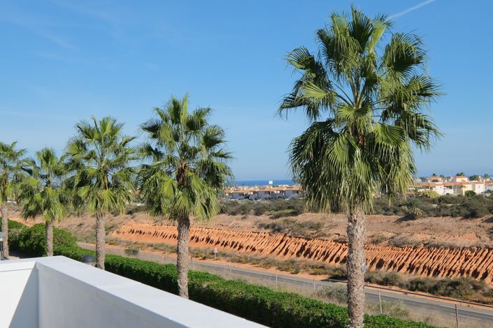 Image No.21-3 Bed Villa for sale