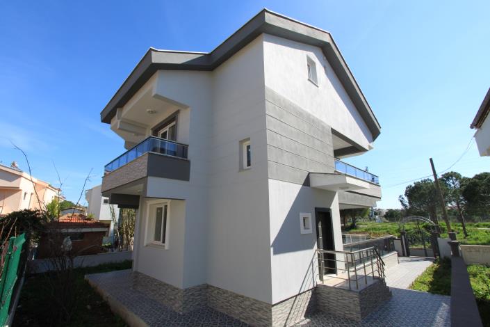 Image No.7-Villa de 4 chambres à vendre à Altinkum