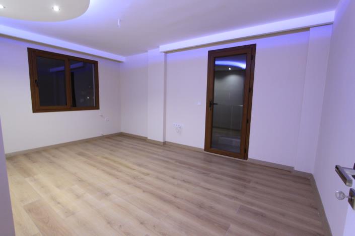 Image No.8-Duplex de 3 chambres à vendre à Altinkum