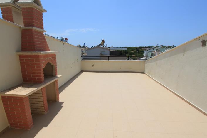 Image No.4-Duplex de 3 chambres à vendre à Altinkum