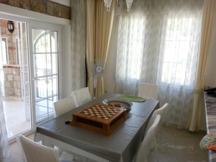 Image No.6-4 Bed Villa / Detached for sale