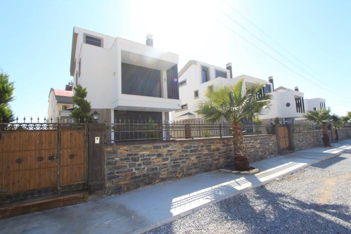 Image No.2-Villa de 3 chambres à vendre à Altinkum