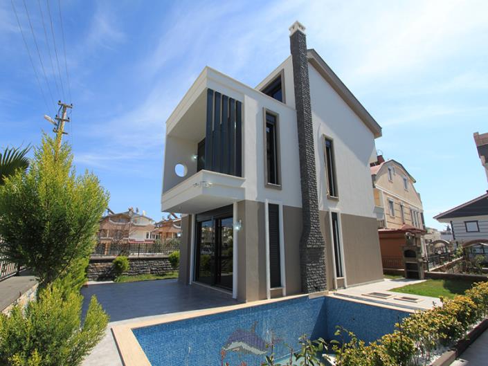 Image No.1-Villa de 3 chambres à vendre à Altinkum