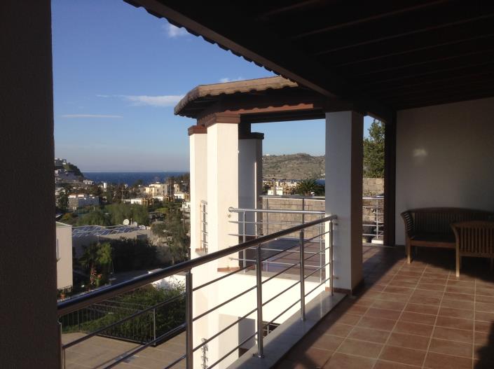 Image No.8-6 Bed Villa / Detached for sale