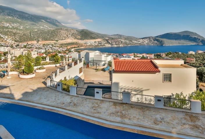 Image No.11-2 Bed Apartment for sale