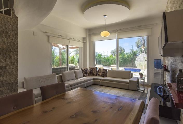 Image No.15-3 Bed Duplex for sale