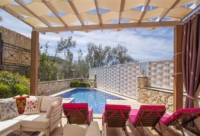 4 Bed Villa / Detached for sale