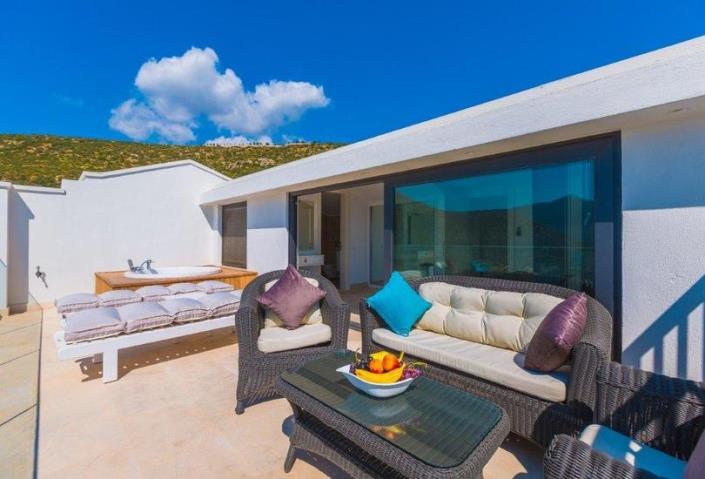 Image No.8-2 Bed Penthouse for sale