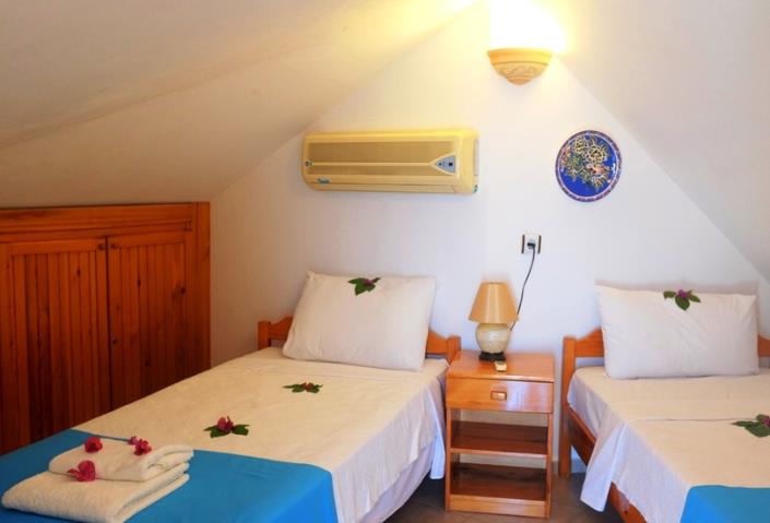 Image No.10-5 Bed Villa / Detached for sale