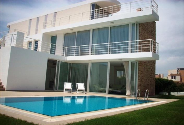 Image No.2-4 Bed House/Villa for sale