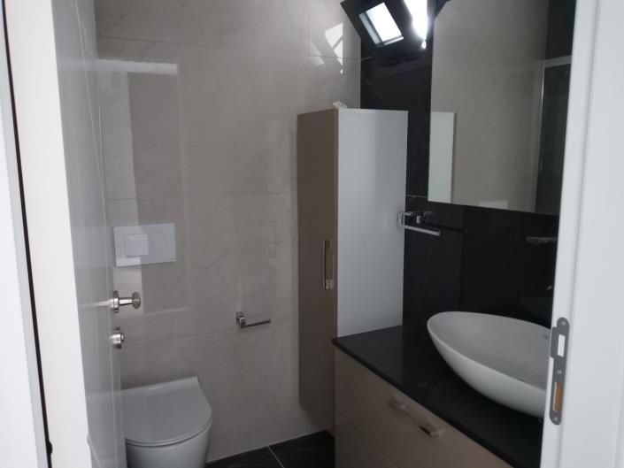 Image No.19-1 Bed Apartment for sale