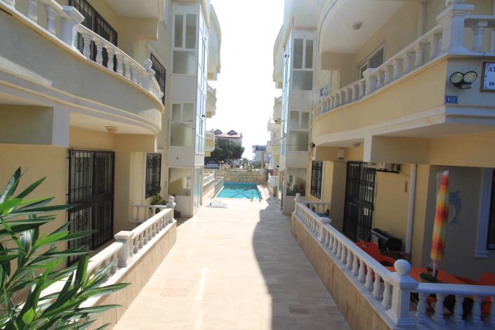 Image No.2-Appartement de 1 chambre à vendre à Altinkum