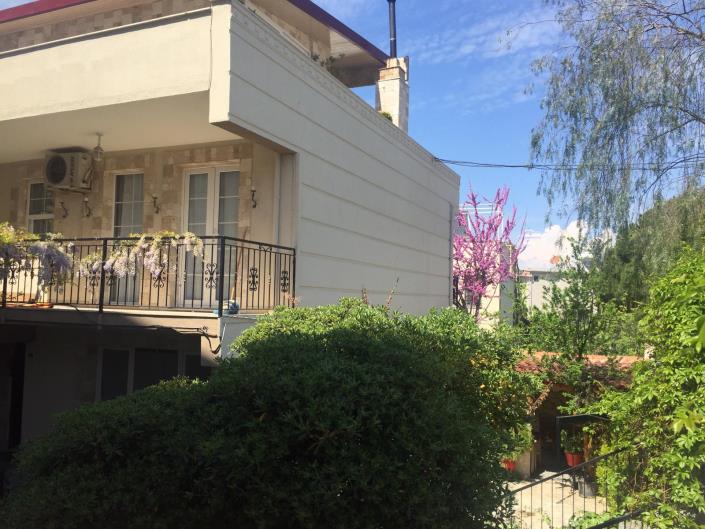 Image No.2-4 Bed House for sale