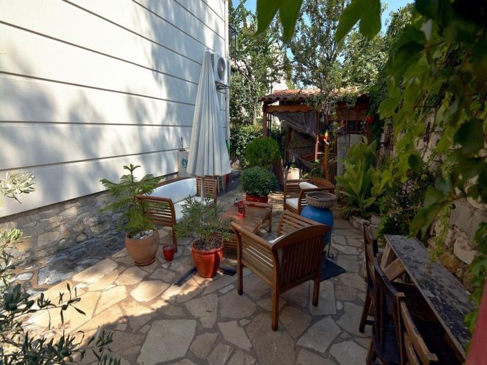 Image No.14-4 Bed House for sale